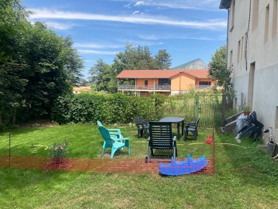 Logement Cosy Et Jardin Saint-Laurent-en-Royans ภายนอก รูปภาพ